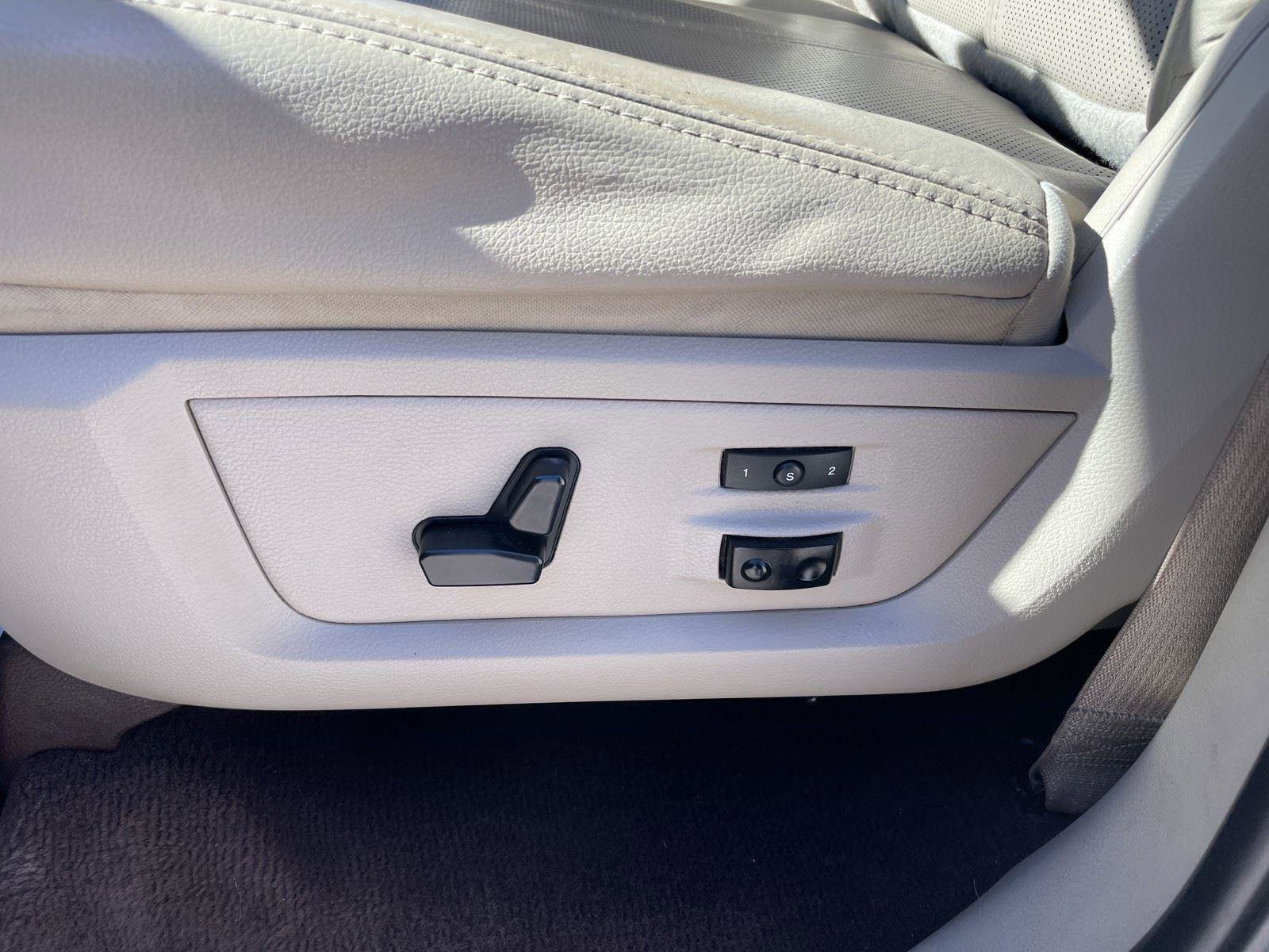 Used 2018 RAM 2500 Laramie w/ Protection Group image 11