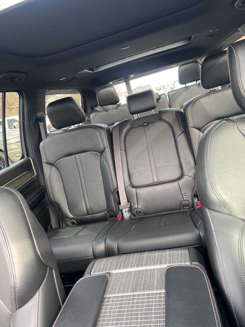 Used 2023 Jeep Wagoneer Series II w/ Premium Group I image 41