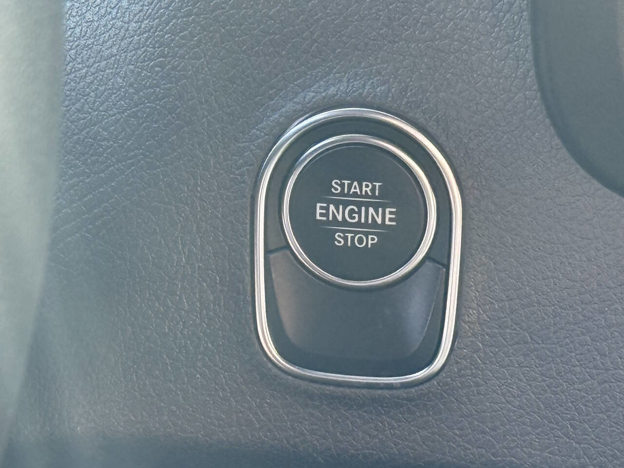 Used 2023 Mercedes-Benz Sprinter 2500 image 9