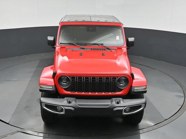 Used 2024 Jeep Gladiator Sport AWD/4WD image 28