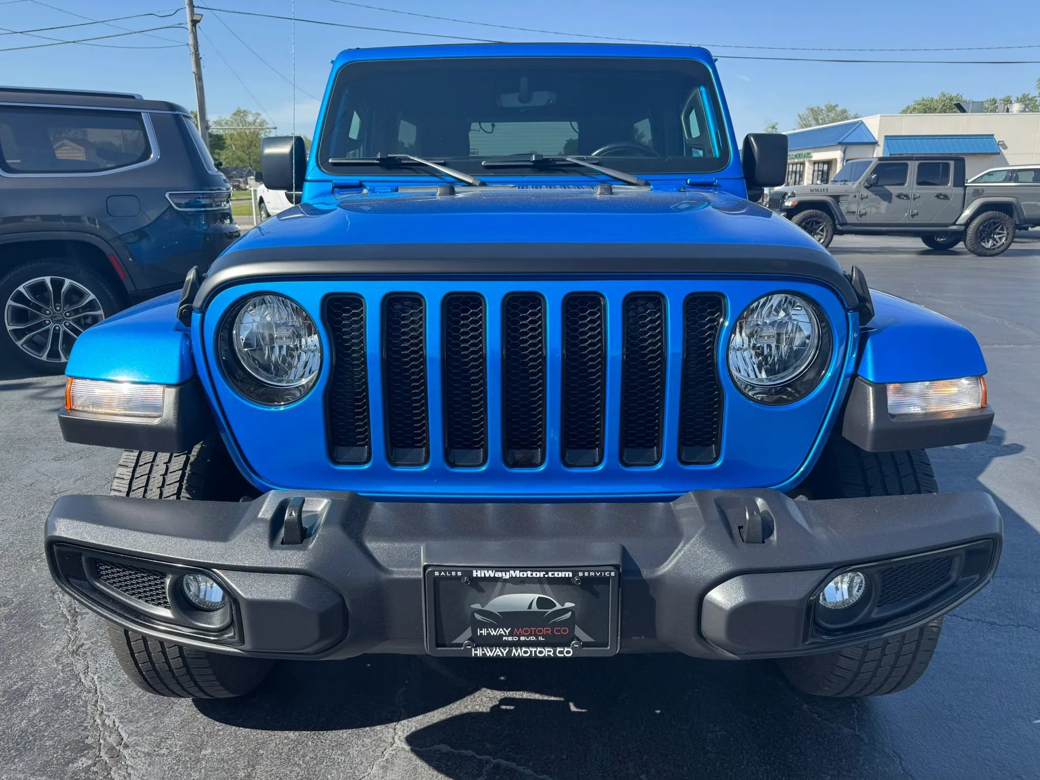Used 2022 Jeep Wrangler Unlimited Sahara AWD/4WD image 15