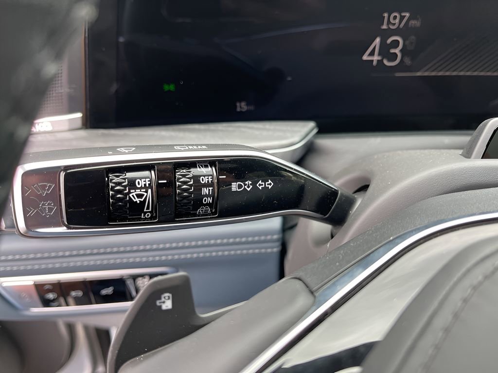 Used 2025 Cadillac Escalade IQ Sport 2 w/ LPO, ONYX Package image 27