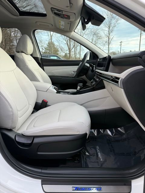 Used 2025 Hyundai Tucson SEL image 17