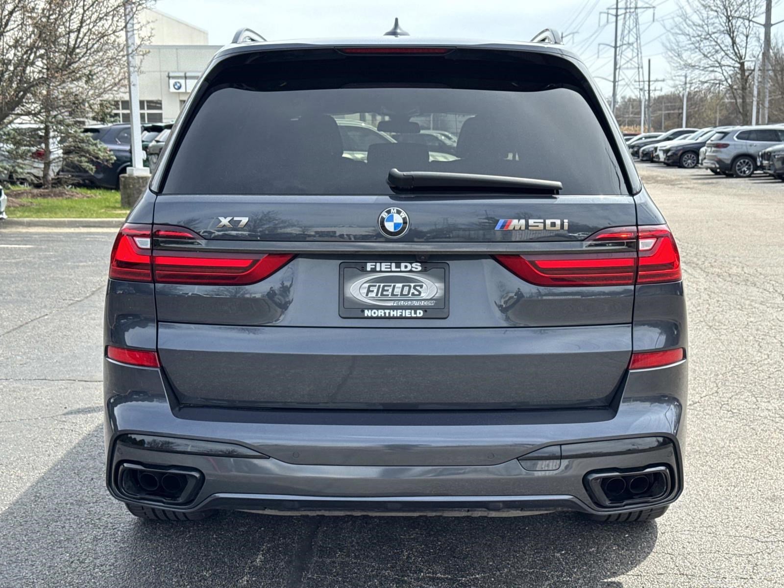 Used 2022 BMW X7 M50i w/ Executive Package image 6