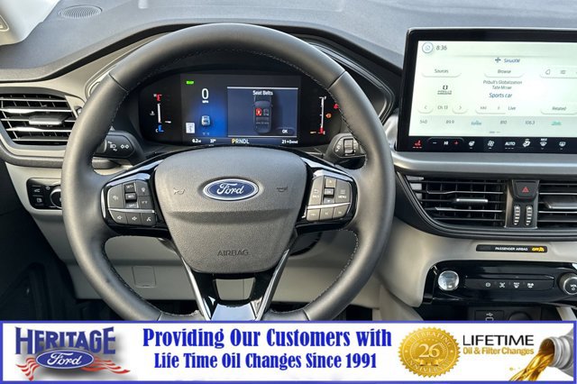 New 2025 Ford Escape SE w/ Class II Trailer Tow Package image 11