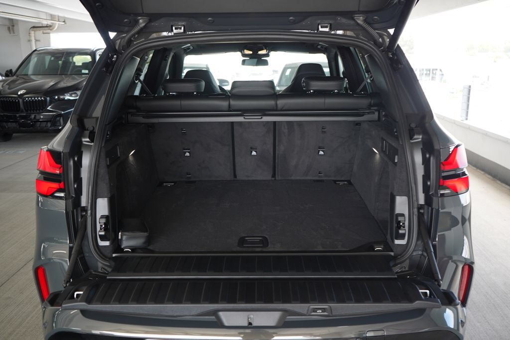 New 2026 BMW X5 M Competition w/ Executive Package AWD/4WD image 19
