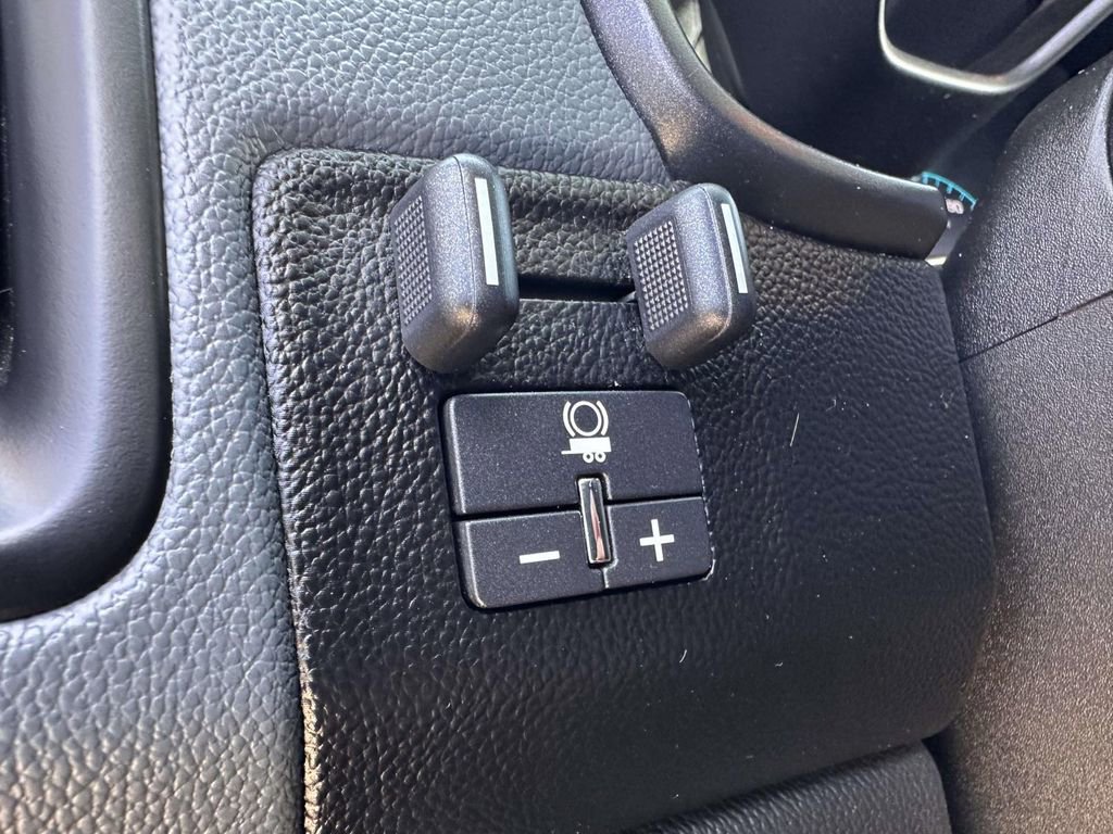 Used 2020 Chevrolet Colorado Z71 AWD/4WD image 18