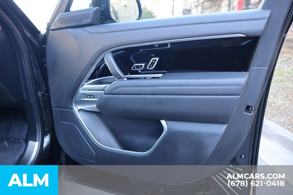 Used 2024 Land Rover Range Rover SE image 30