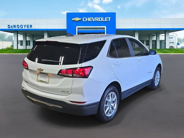 Used 2023 Chevrolet Equinox LT AWD/4WD image 5