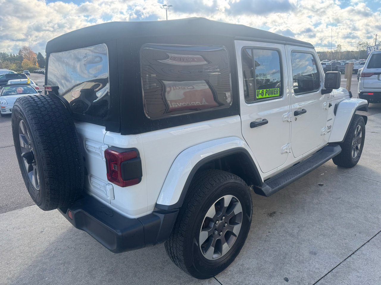 Used 2021 Jeep Wrangler Unlimited Sahara w/ Dual Top Group image 5