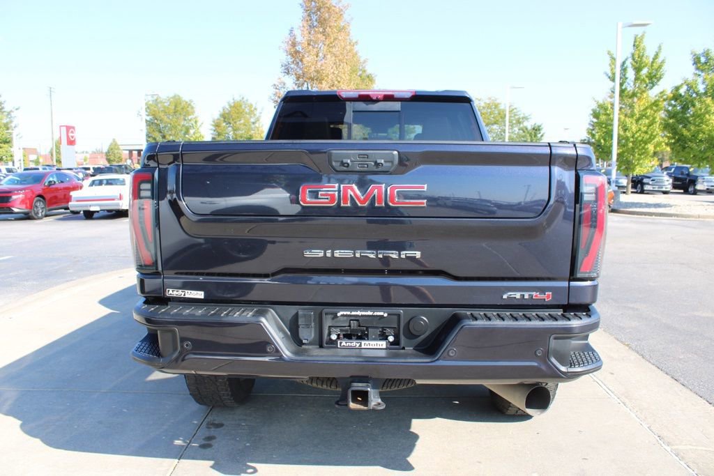 Used 2024 GMC Sierra 2500 AT4 w/ AT4 Premium Plus Package image 8