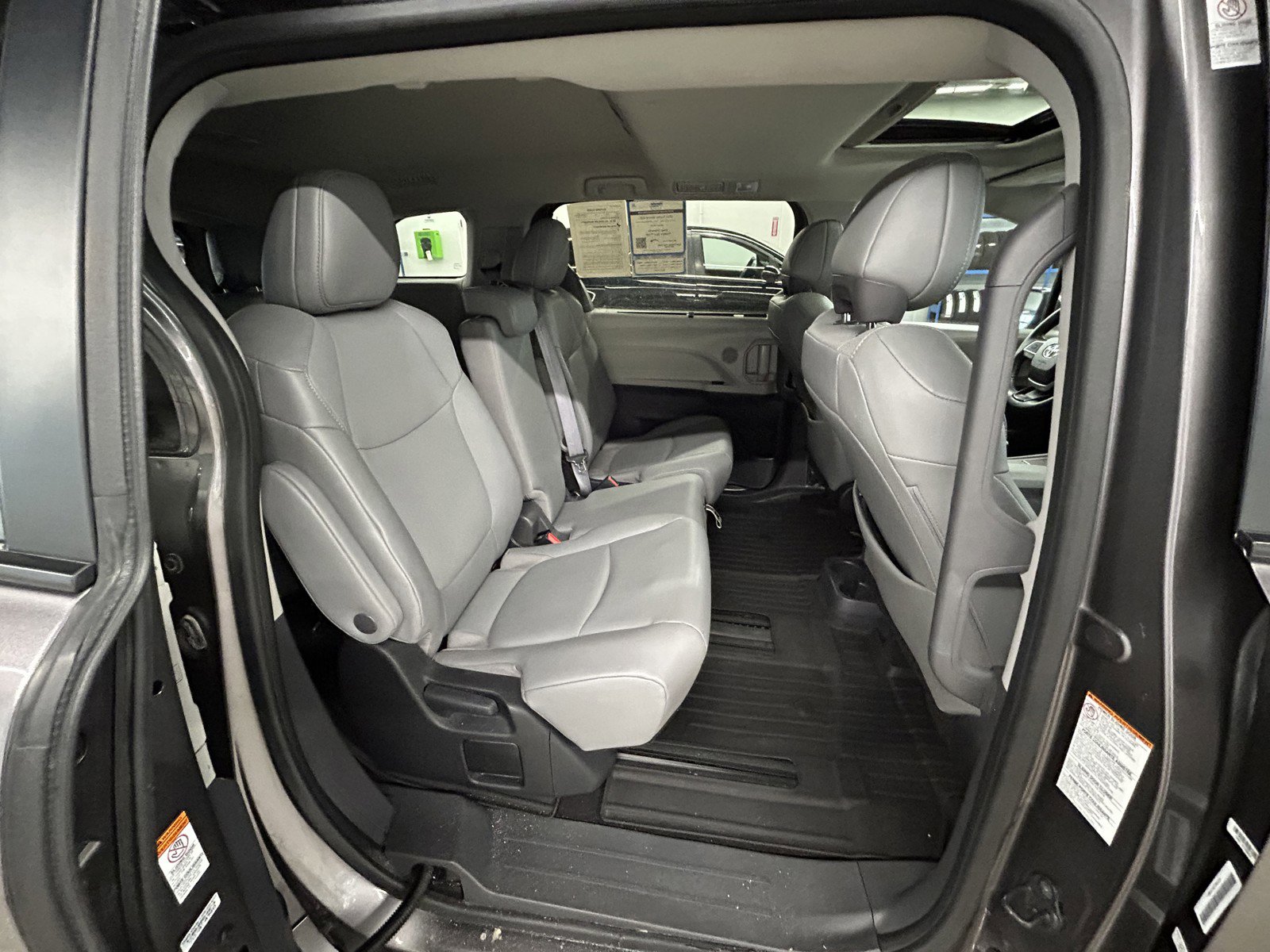 Used 2023 Toyota Sienna XLE image 16