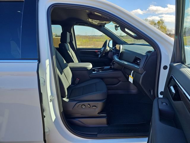 New 2026 Chevrolet Suburban LS RWD image 28