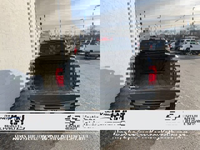 Certified 2024 GMC Canyon Elevation w/ Convenience Package image 8