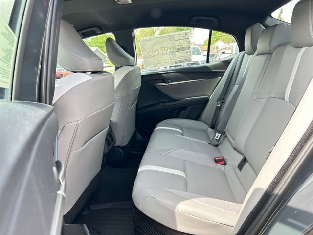 New 2026 Toyota Camry SE AWD/4WD image 15