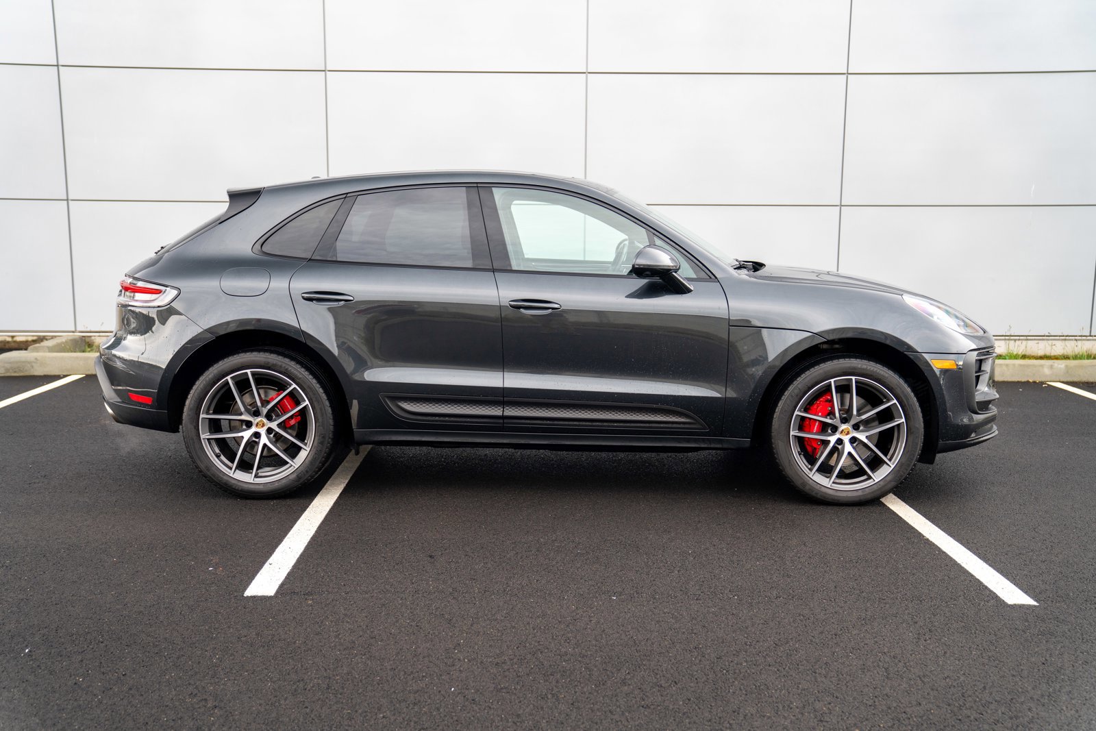 Used 2022 Porsche Macan S image 8