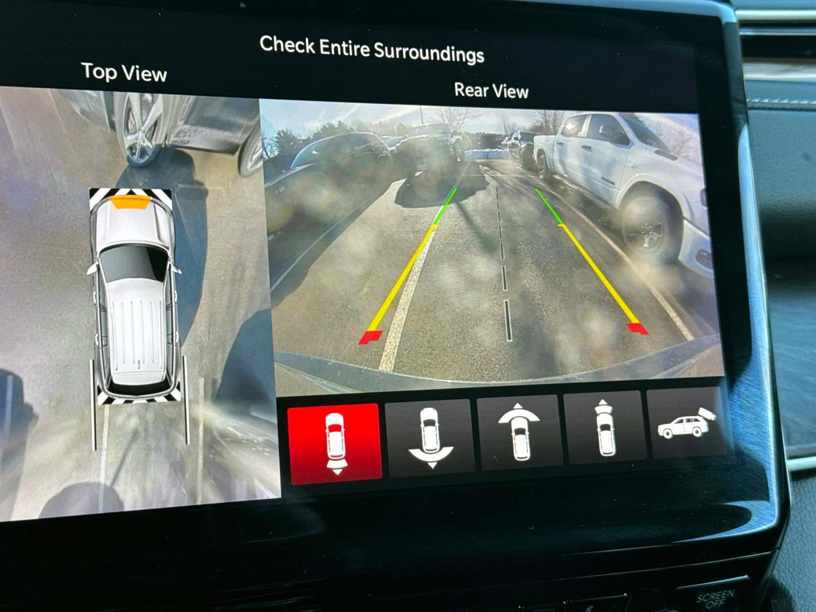 Used 2023 Jeep Grand Cherokee 4WD 4xe w/ Luxury Tech Group II image 16