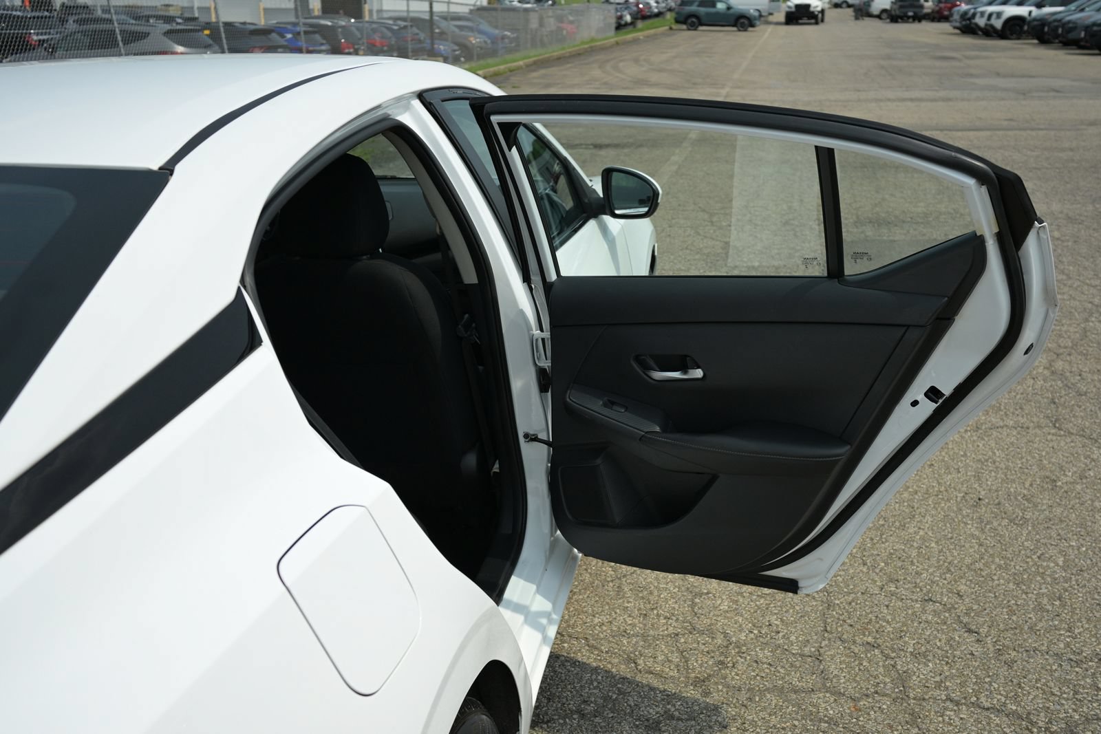 Used 2023 Nissan Sentra S FWD image 37