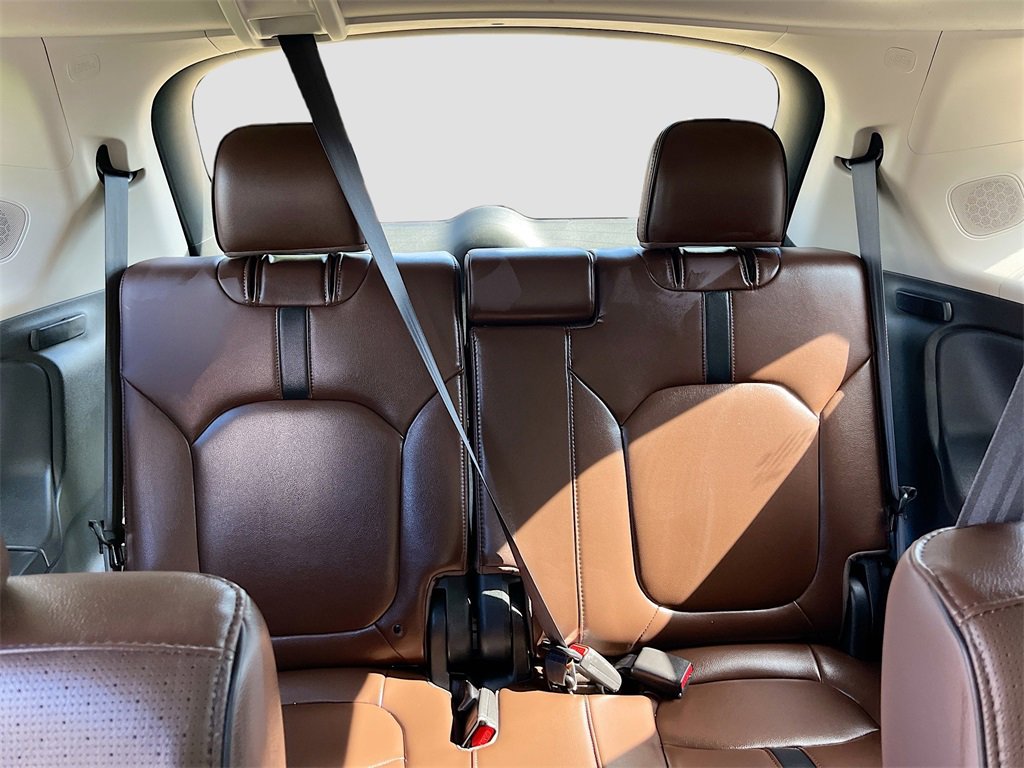 Used 2024 Honda Pilot Elite image 26