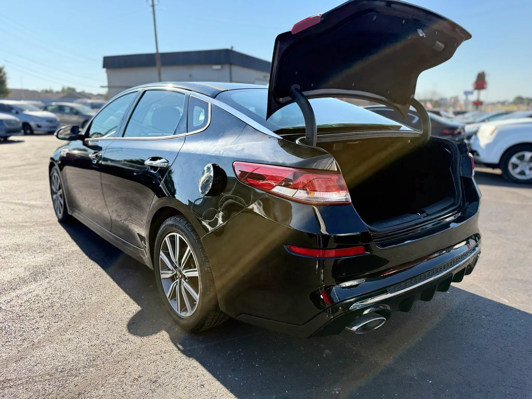 Used 2019 Kia Optima EX w/ EX Premium Package FWD image 41