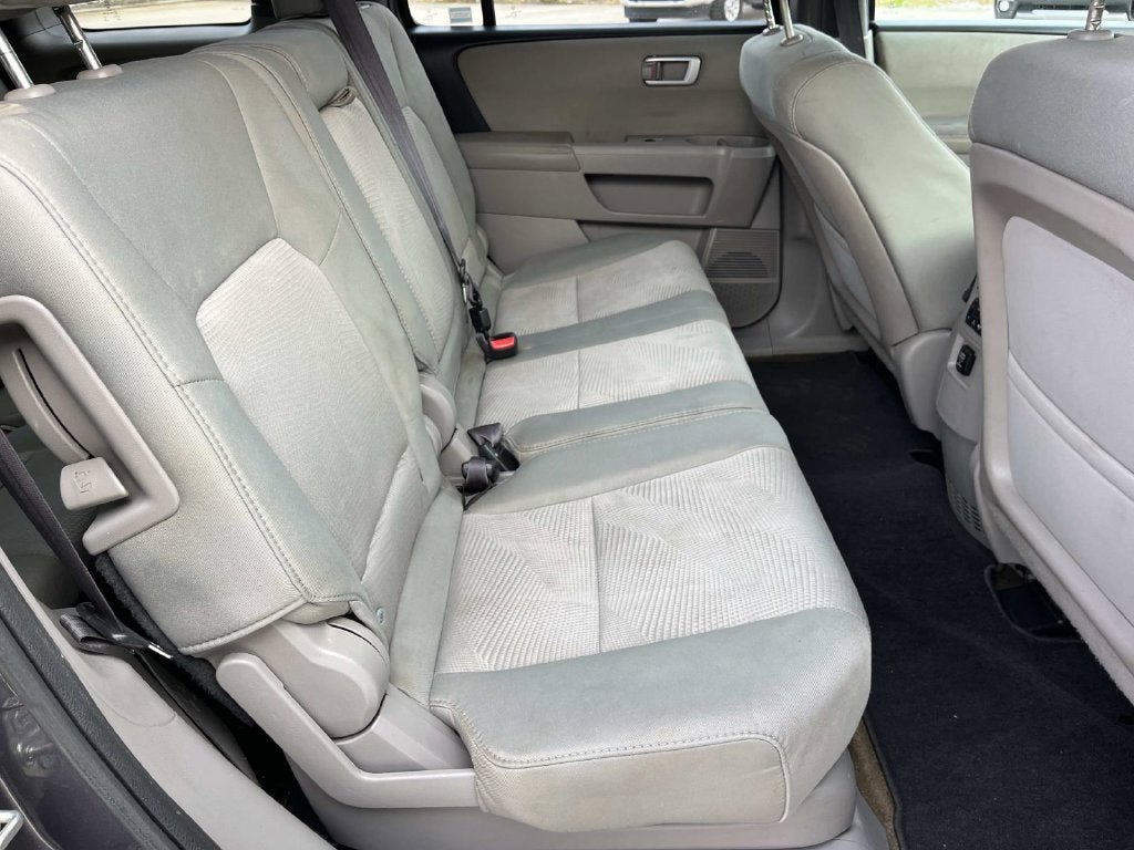 Used 2014 Honda Pilot LX image 23