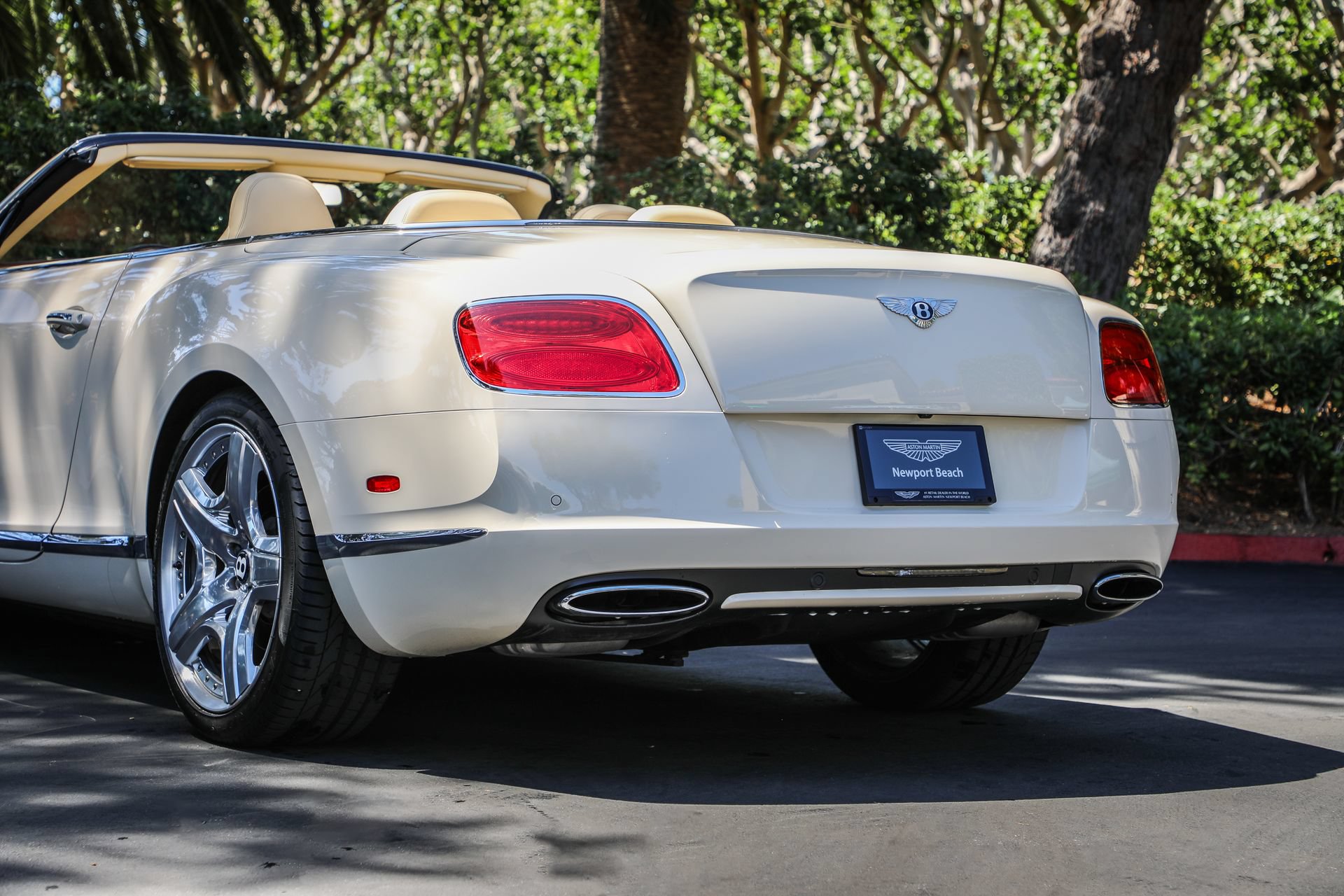 Used 2015 Bentley Continental GT AWD/4WD image 25