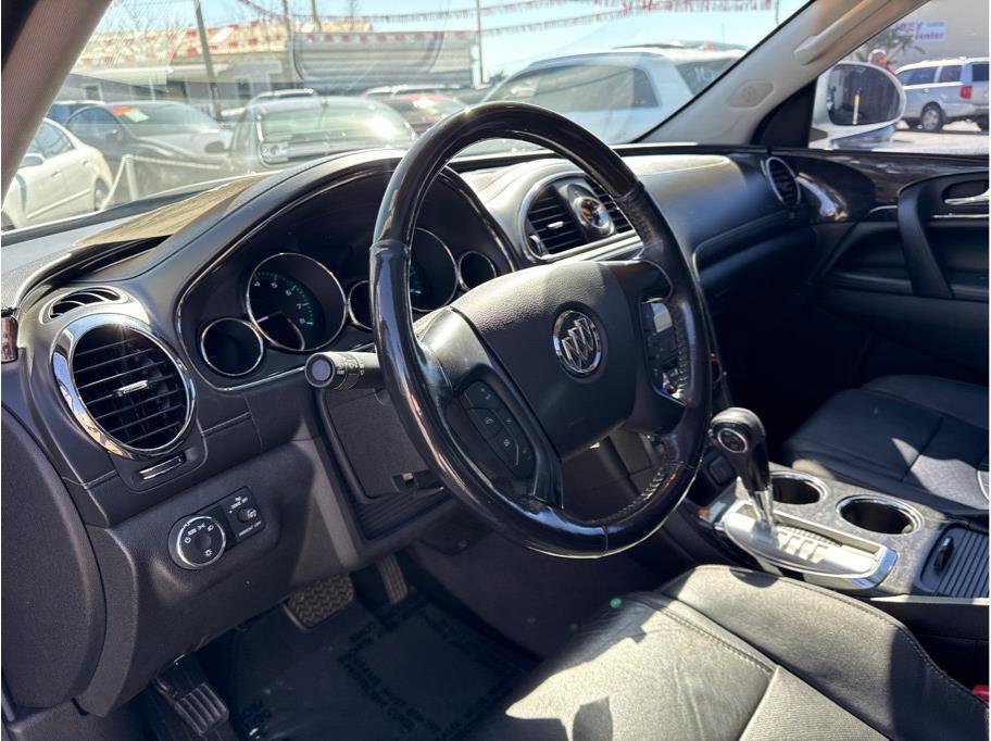 Used 2017 Buick Enclave Leather image 5