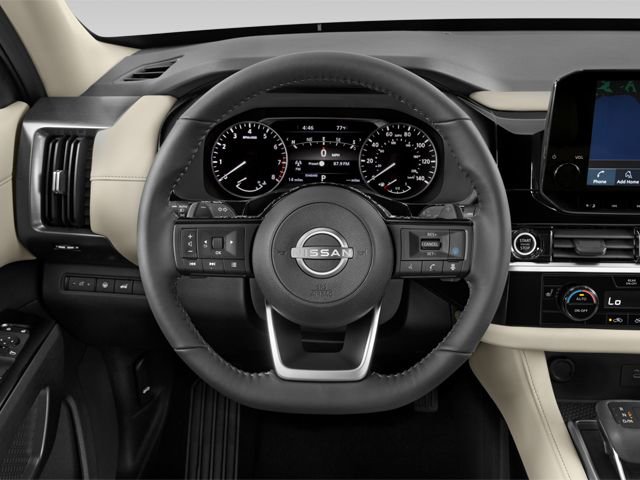 Used 2025 Nissan Pathfinder Platinum image 8