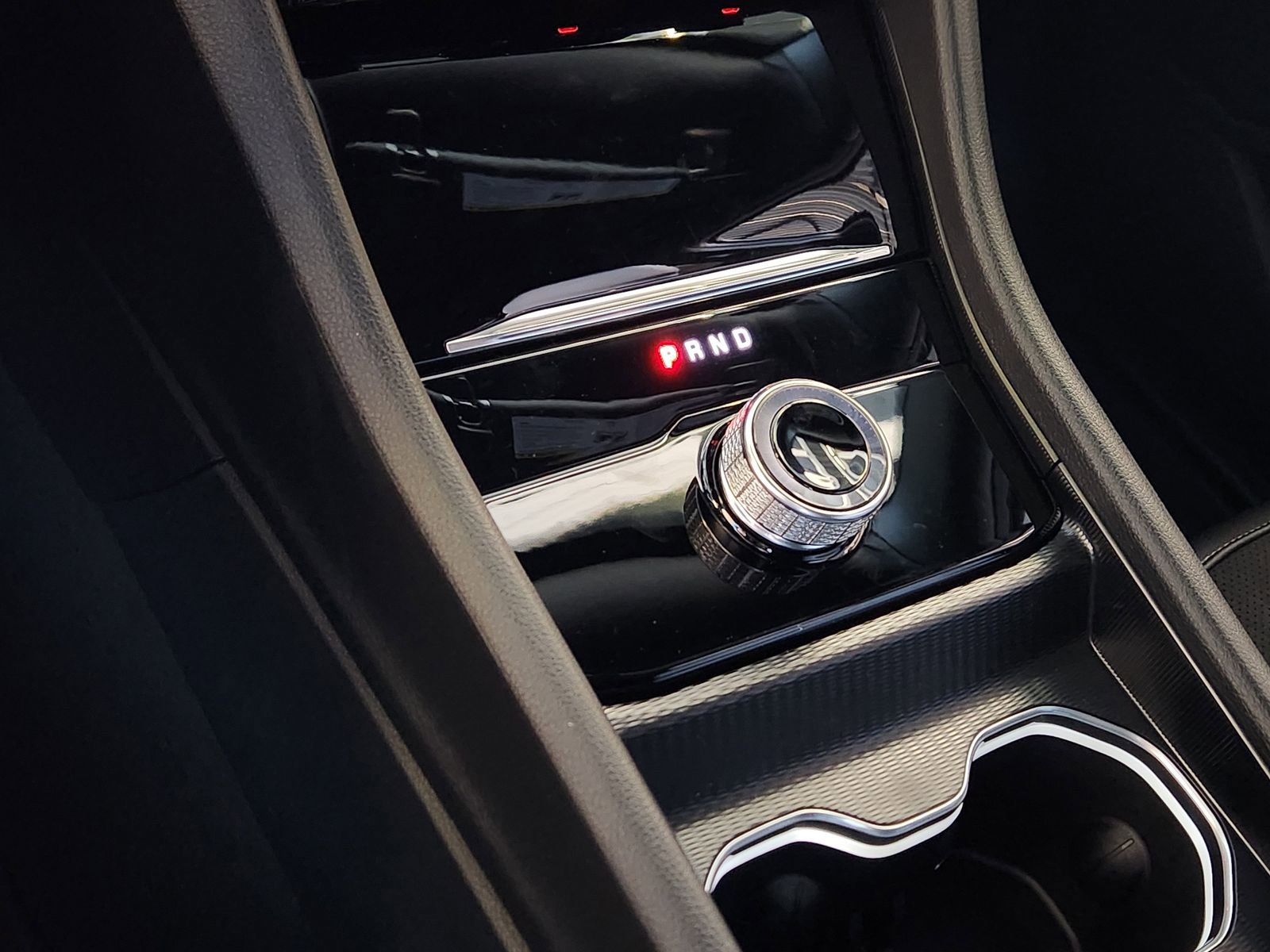 New 2025 Jeep Grand Cherokee L Altitude image 17