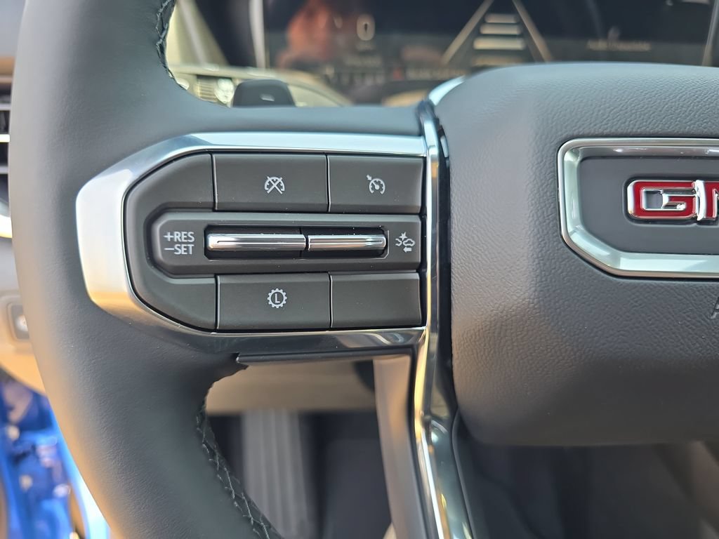 New 2027 GMC Terrain Elevation w/ Elevation Premium Package AWD/4WD image 17