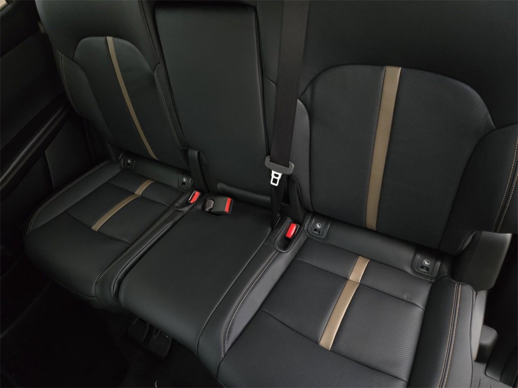 New 2026 MAZDA CX-70 3.3 Turbo w/ Premium Plus Pkg image 12