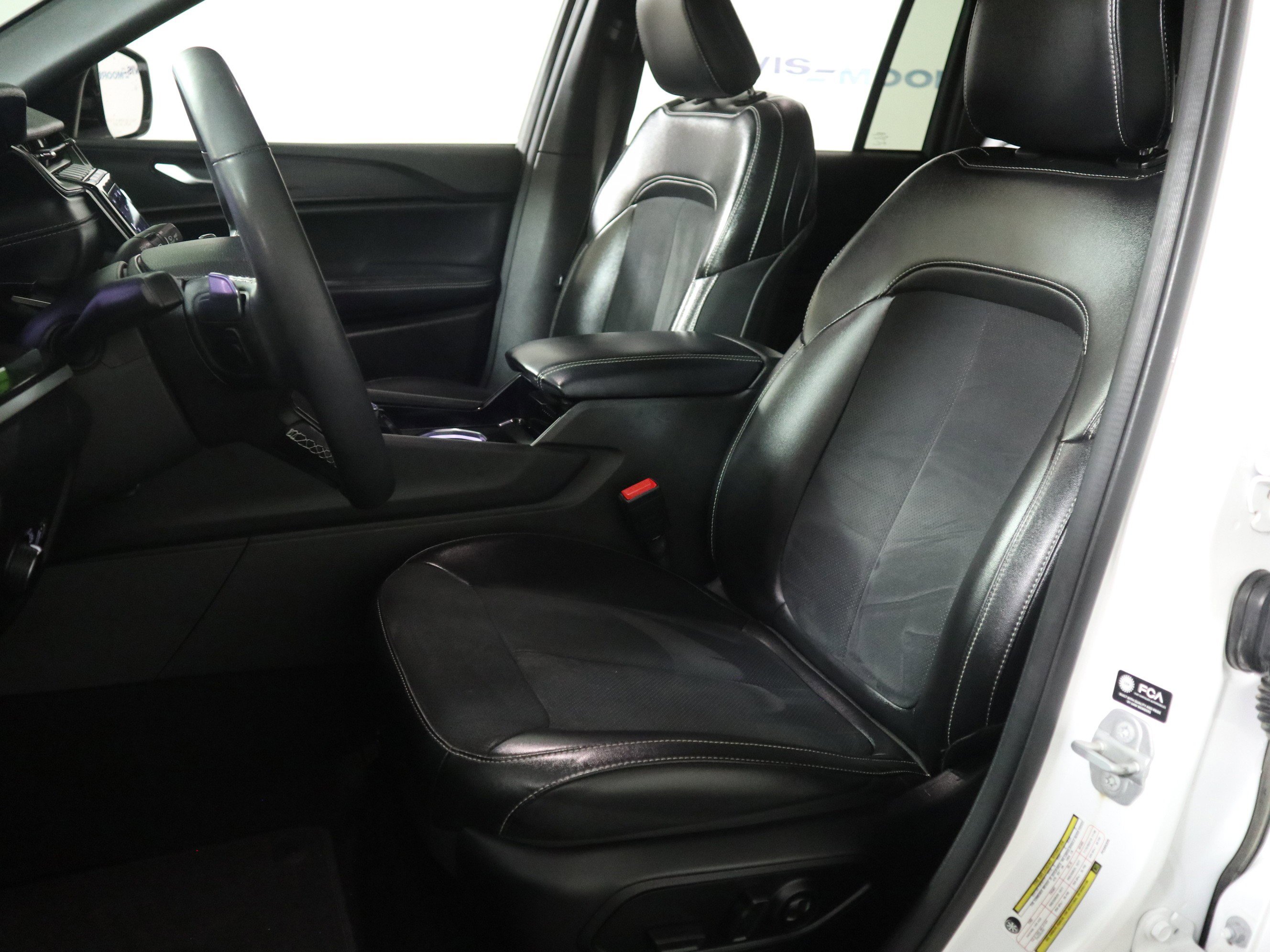 Used 2023 Jeep Grand Cherokee Altitude image 23