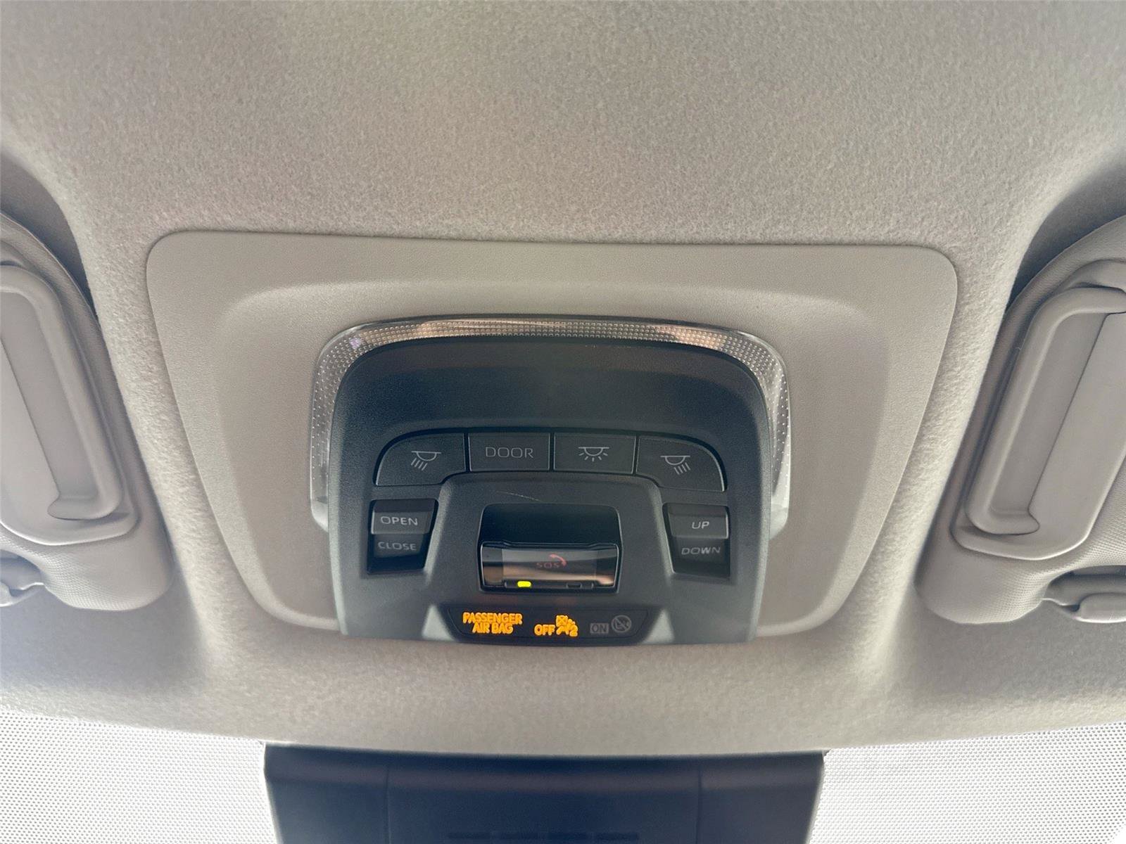 Used 2024 Toyota Corolla Cross LE w/ Moonroof Package FWD image 21
