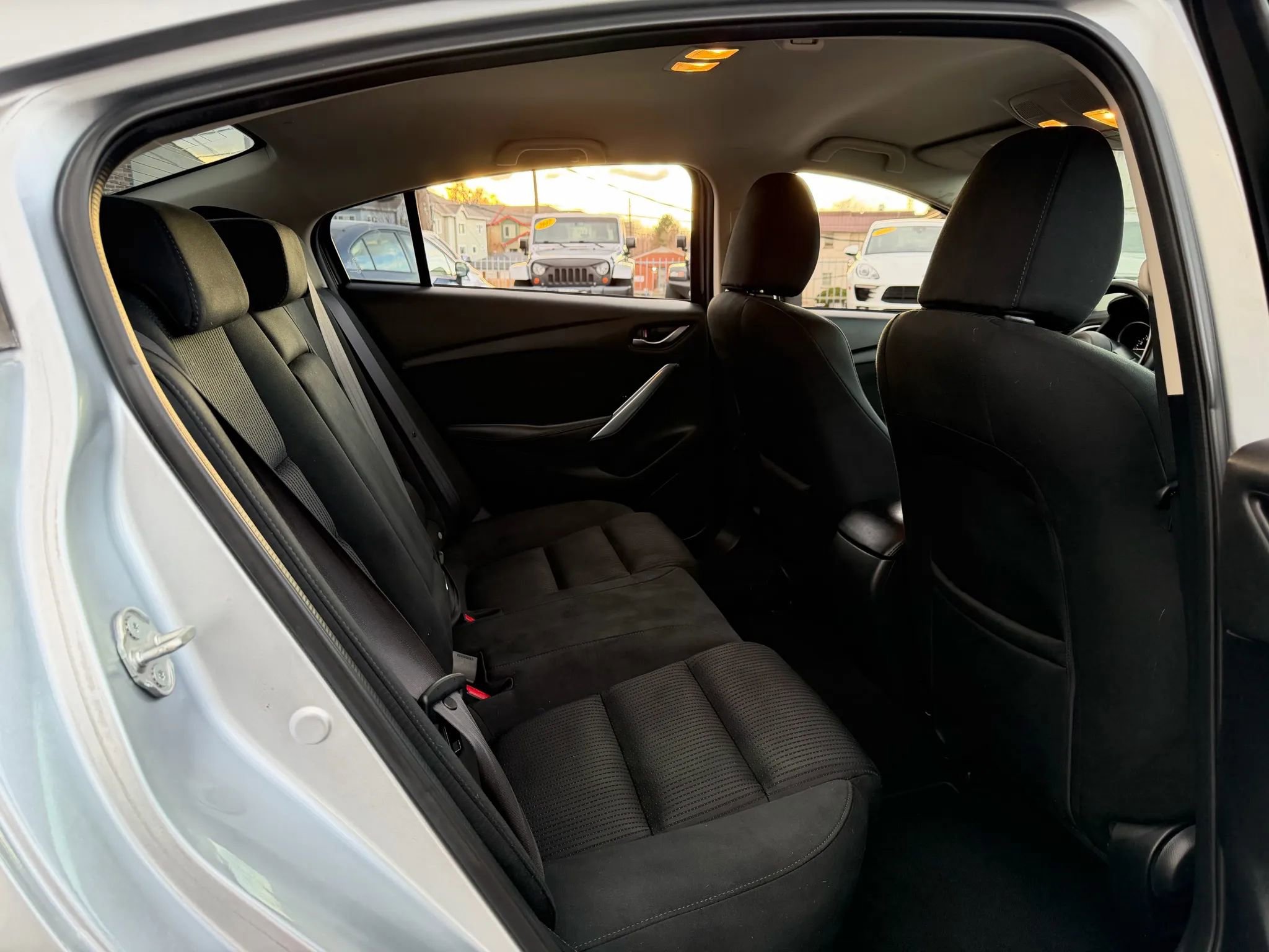 Used 2017 MAZDA MAZDA6 Sport image 16