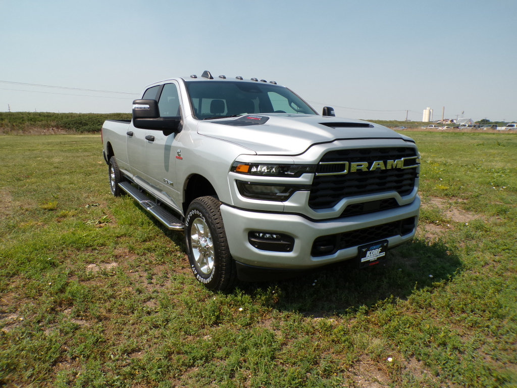New 2026 RAM 2500 Big Horn AWD/4WD image 12