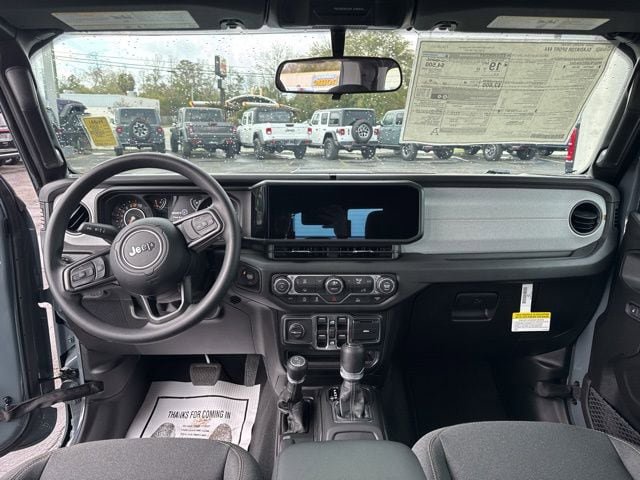 New 2026 Jeep Gladiator Sport AWD/4WD image 7