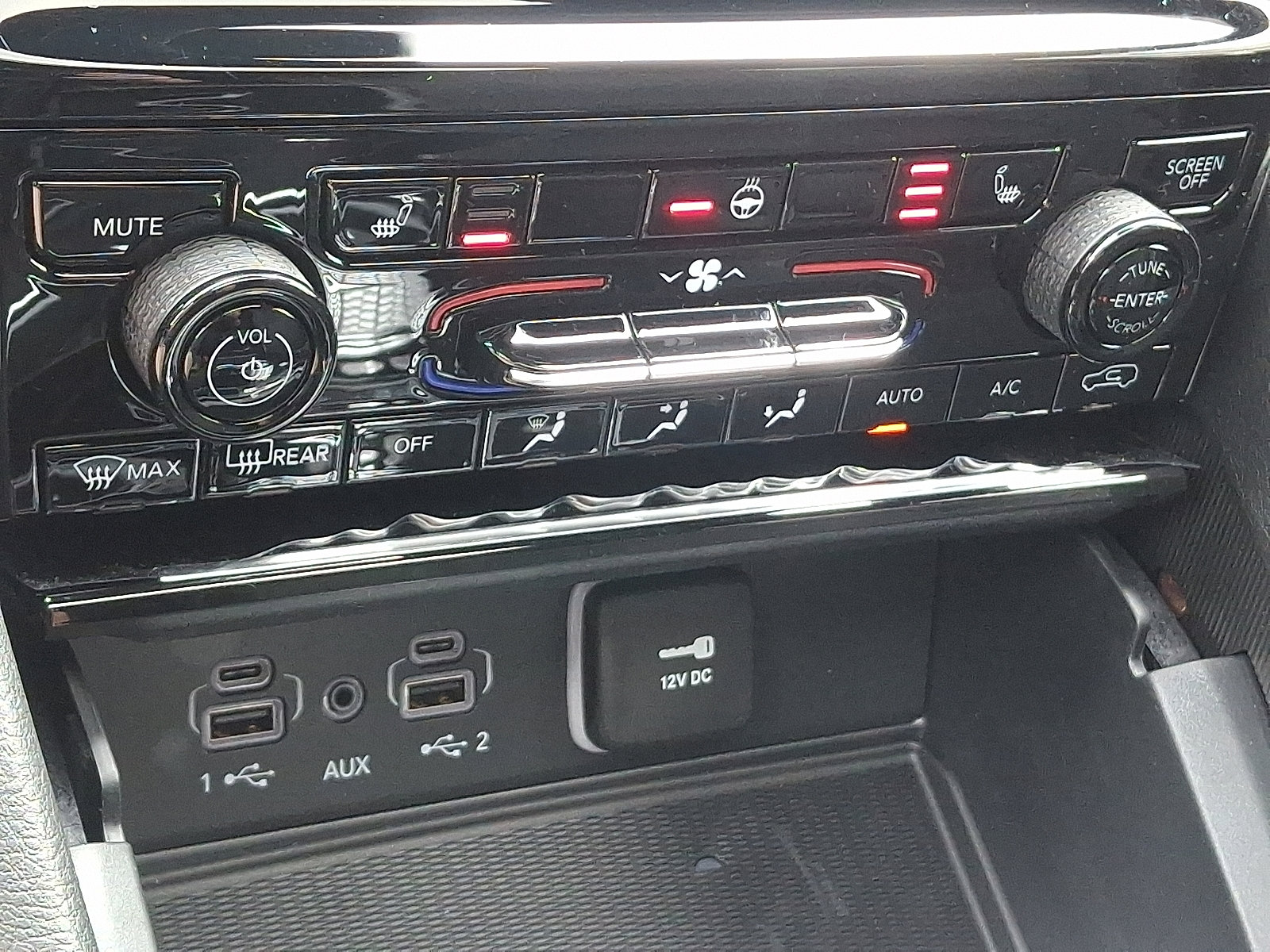 New 2025 Jeep Grand Cherokee L Laredo w/ Luxury Tech Group I image 11