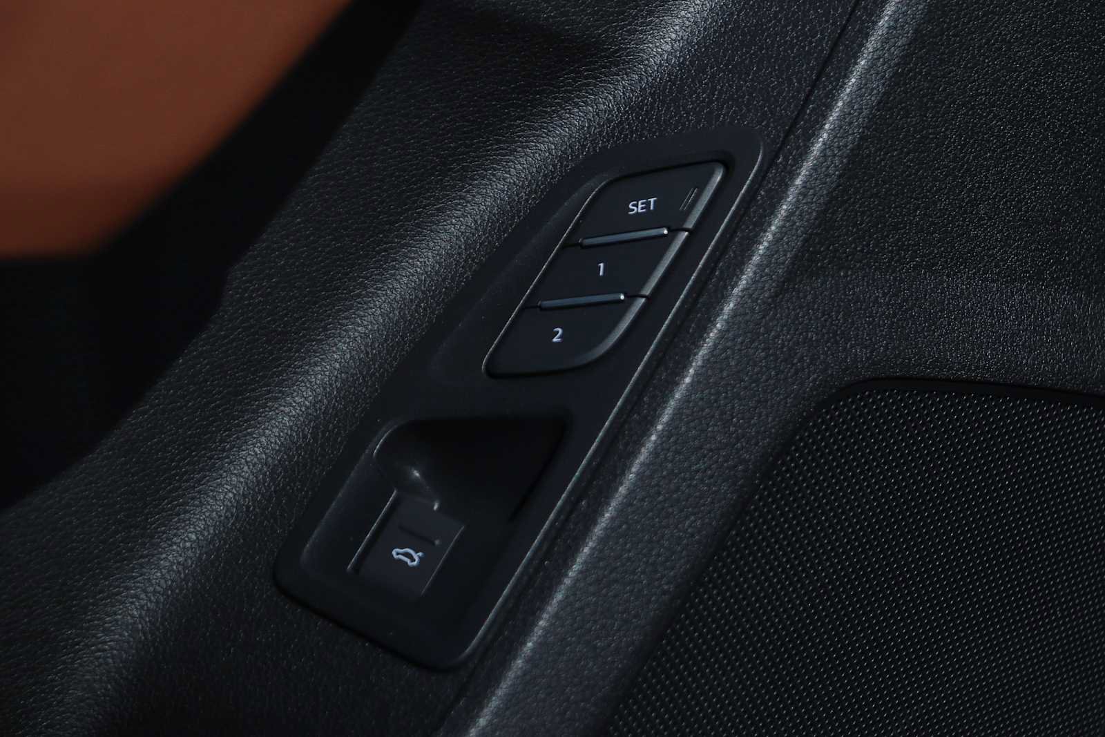 Used 2023 Audi Q3 2.0T Premium w/ Convenience Package image 29