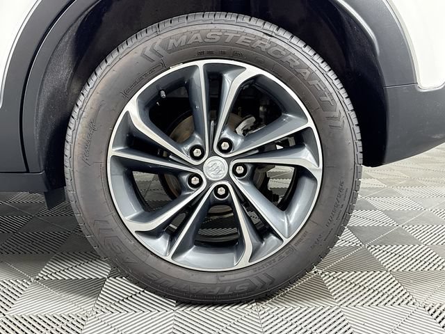 Used 2022 Buick Encore GX Select AWD/4WD image 44