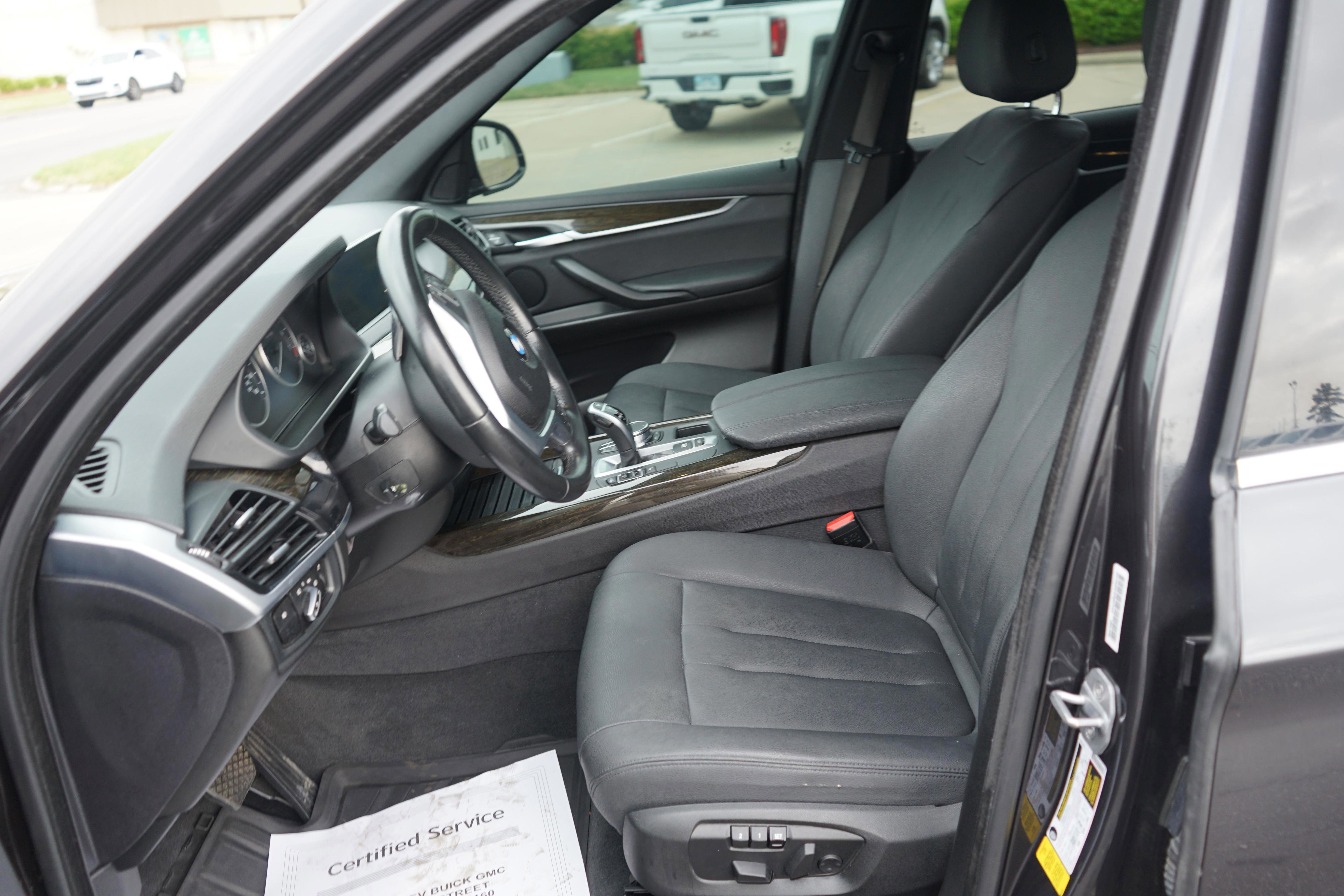 Used 2018 BMW X5 sDrive35i RWD image 9