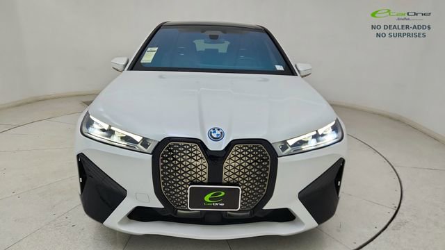 Used 2023 BMW iX M60 w/ Executive Package image 13
