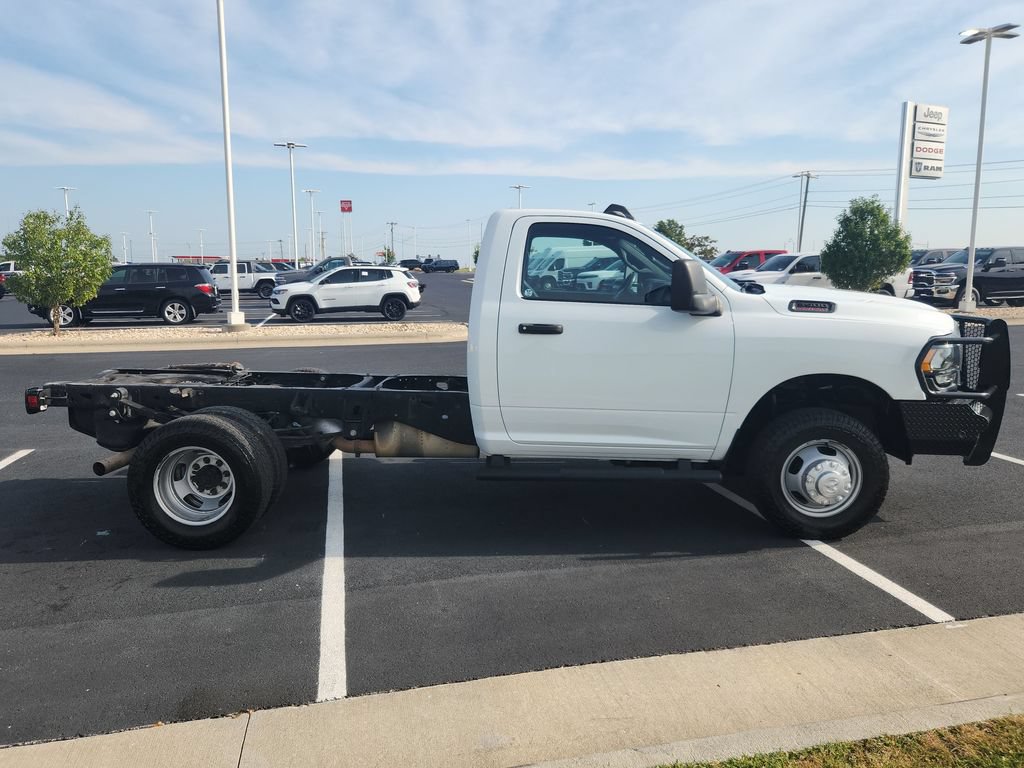 Used 2023 RAM 3500 Tradesman AWD/4WD image 11