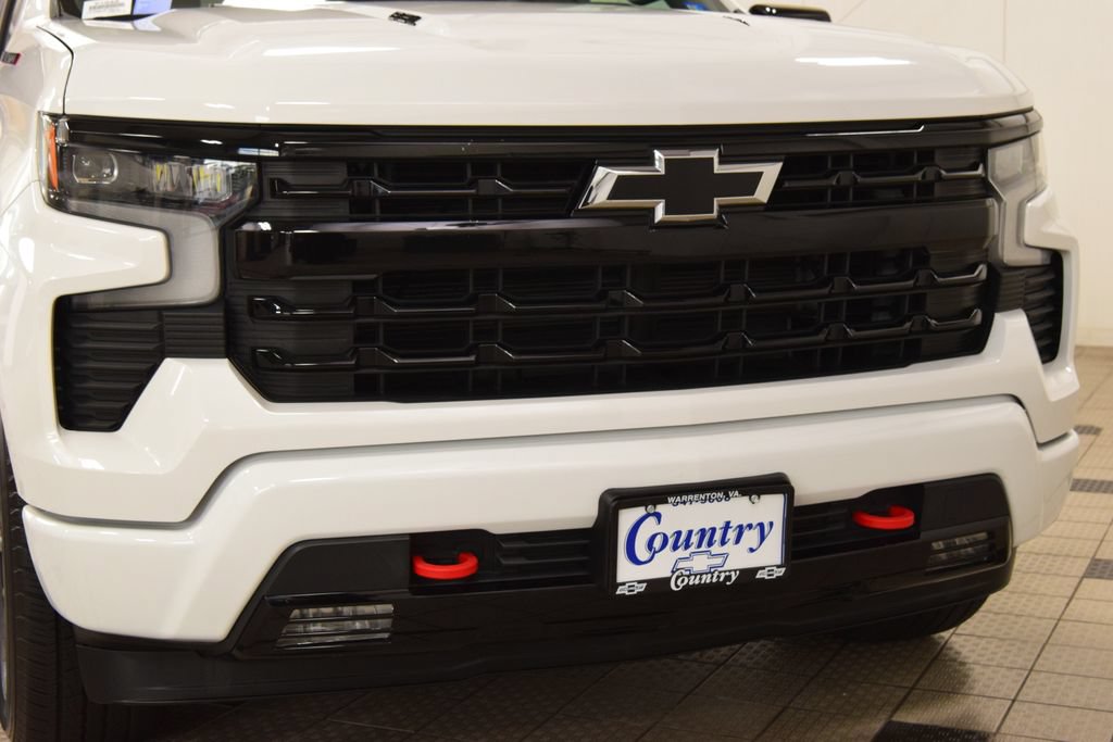 Used 2024 Chevrolet Silverado 1500 RST w/ Redline Edition AWD/4WD image 13