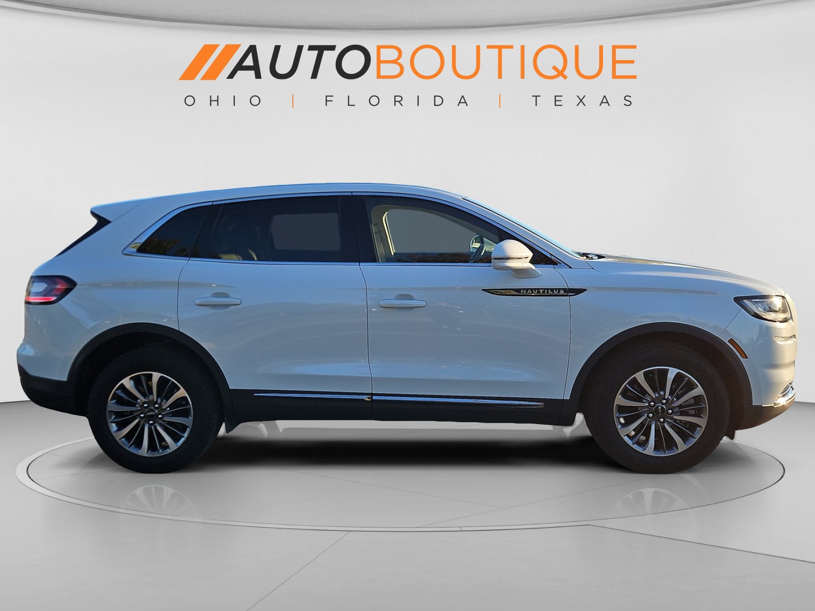 Used 2021 Lincoln Nautilus Reserve AWD/4WD image 6
