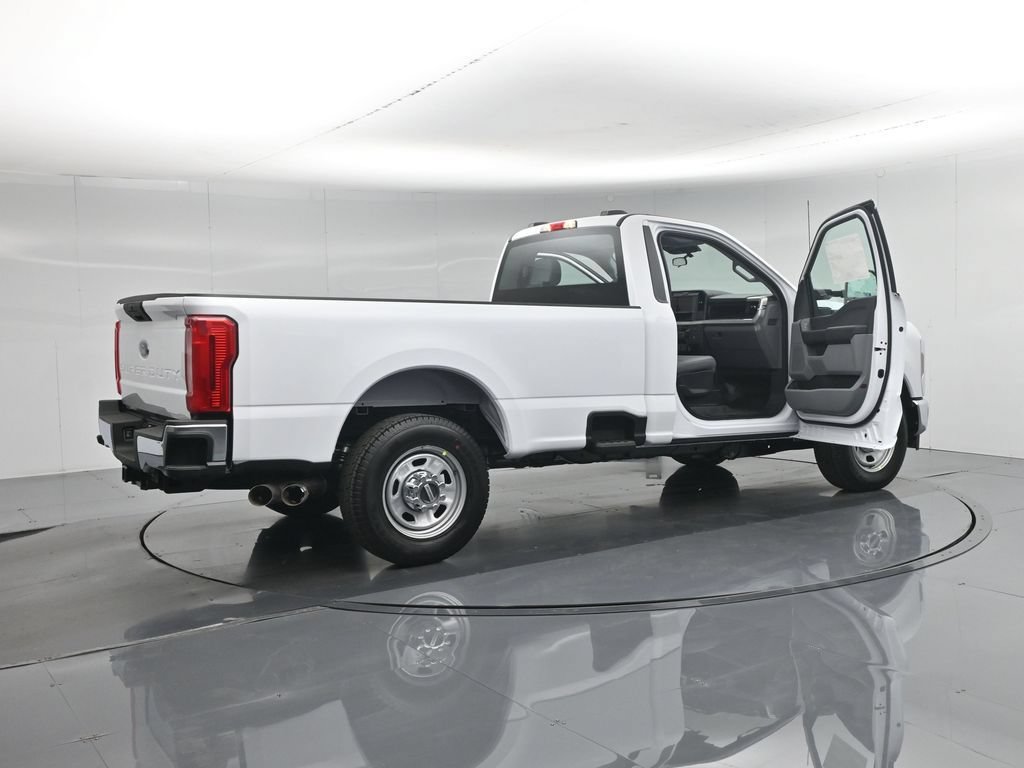 New 2026 Ford F350 XL w/ XL Chrome Package RWD image 5
