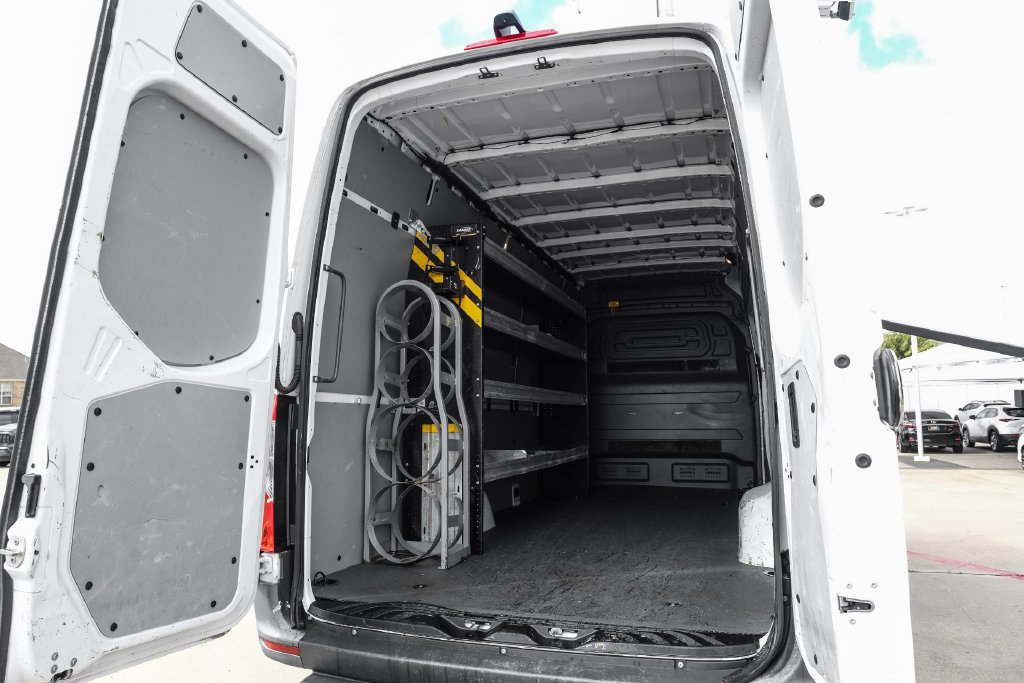 Used 2023 Mercedes-Benz Sprinter 2500 w/ Acoustic Package image 44