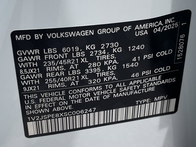 New 2025 Volkswagen ID.4 Pro S Plus image 34