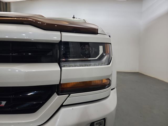 Used 2018 Chevrolet Silverado 1500 LT w/ All Star Edition image 36