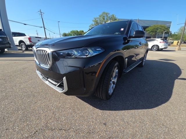 Used 2024 BMW X5 sDrive40i w/ Premium Package RWD image 4
