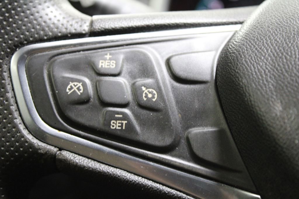 Used 2019 Chevrolet Malibu LS image 22